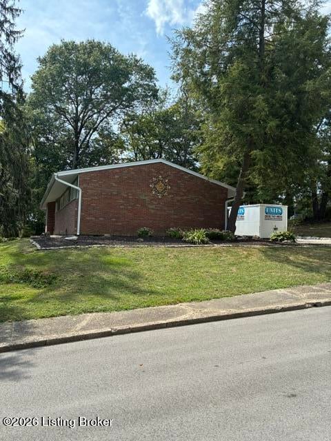 Photo of 1233 Vance Ave, New Albany, IN 47150 (MLS # 1729772)