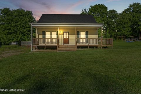 Photo of 7511 E Manslick Rd, Louisville, KY 40228 (MLS # 1717278)