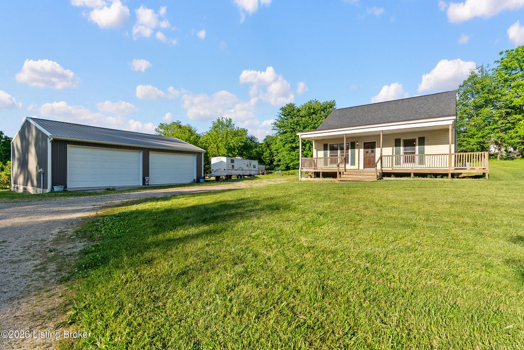 Photo of 7511 E Manslick Rd, Louisville, KY 40228 (MLS # 1717278)