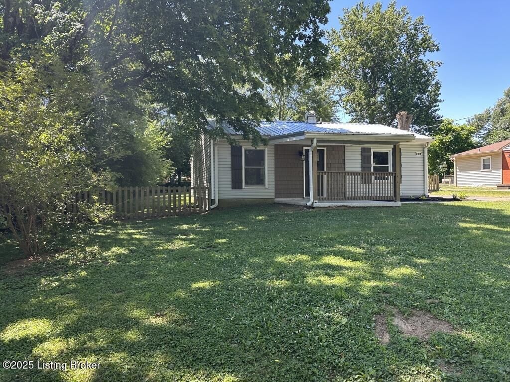 Photo of 6108 Potts Ln, Crestwood, KY 40014 (MLS # 1703154)