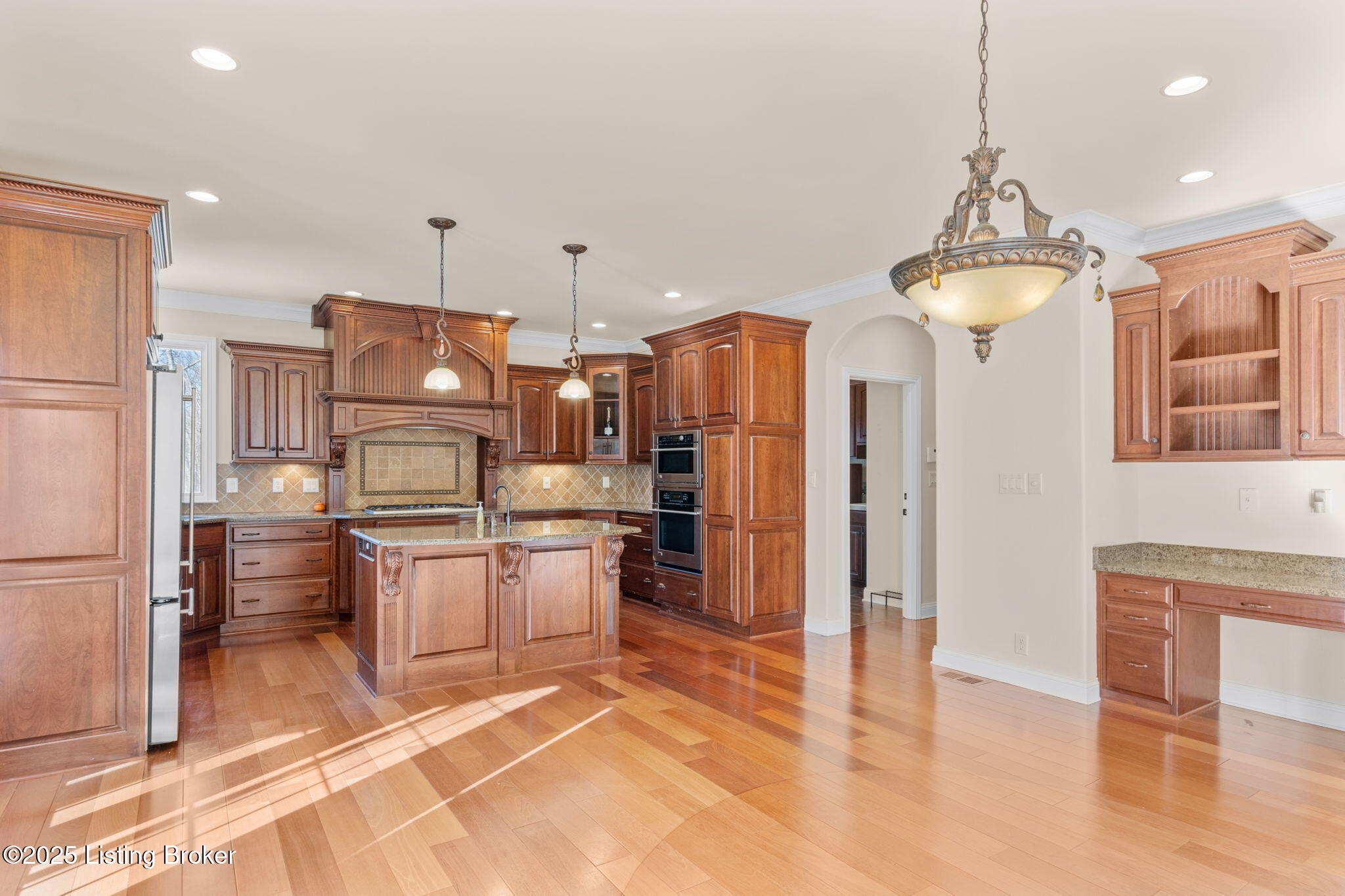 6115 Winkler Rd, Crestwood, Kentucky image 18