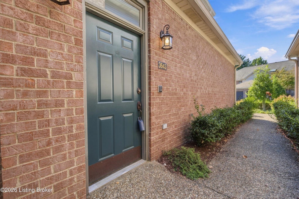 Photo of 3643 Hurstbourne Ridge Blvd, Louisville, KY 40299 (MLS # 1730521)