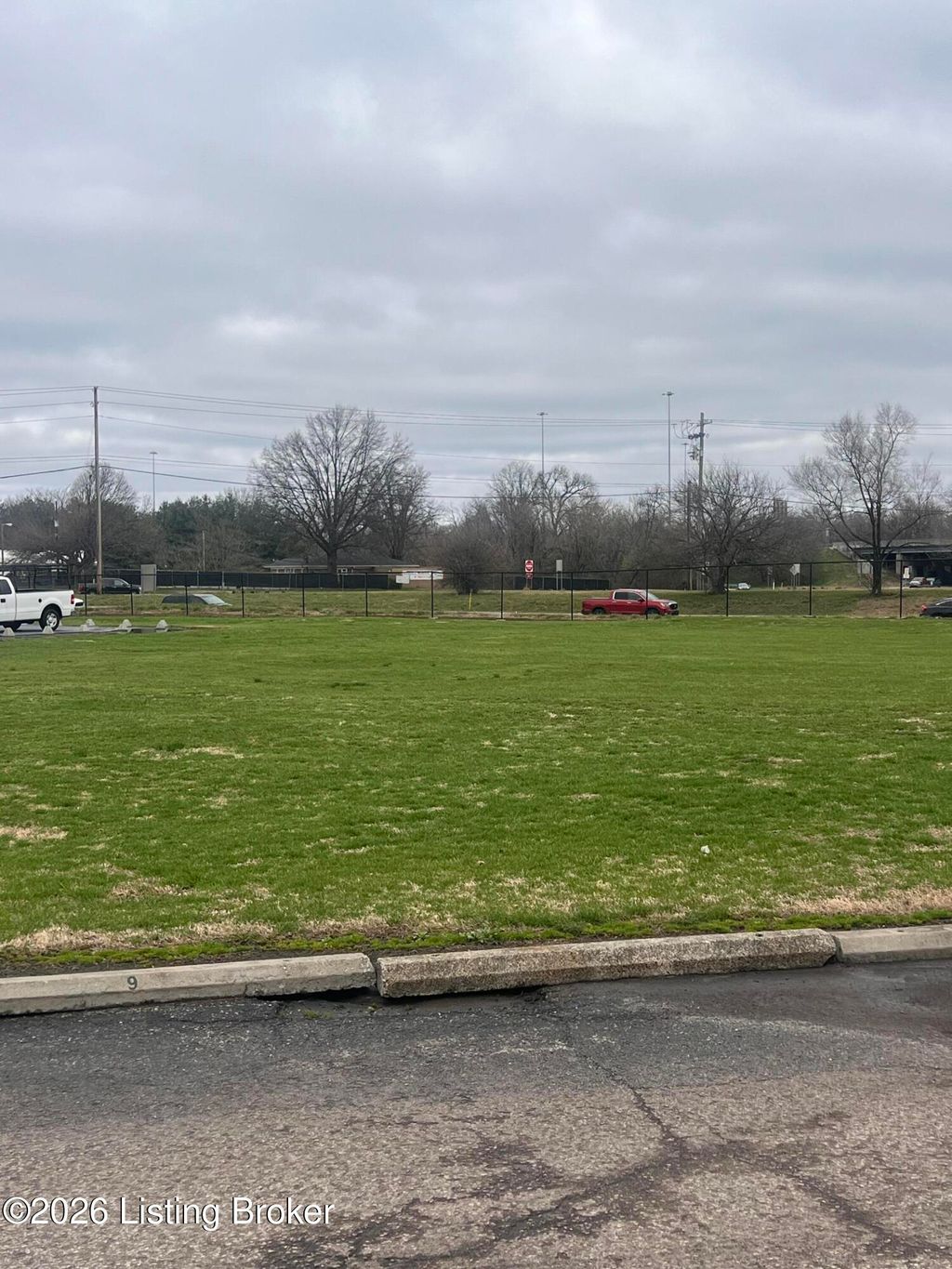 Photo of 1700 Sanders Ln, Louisville, KY 40216 (MLS # 1711712)