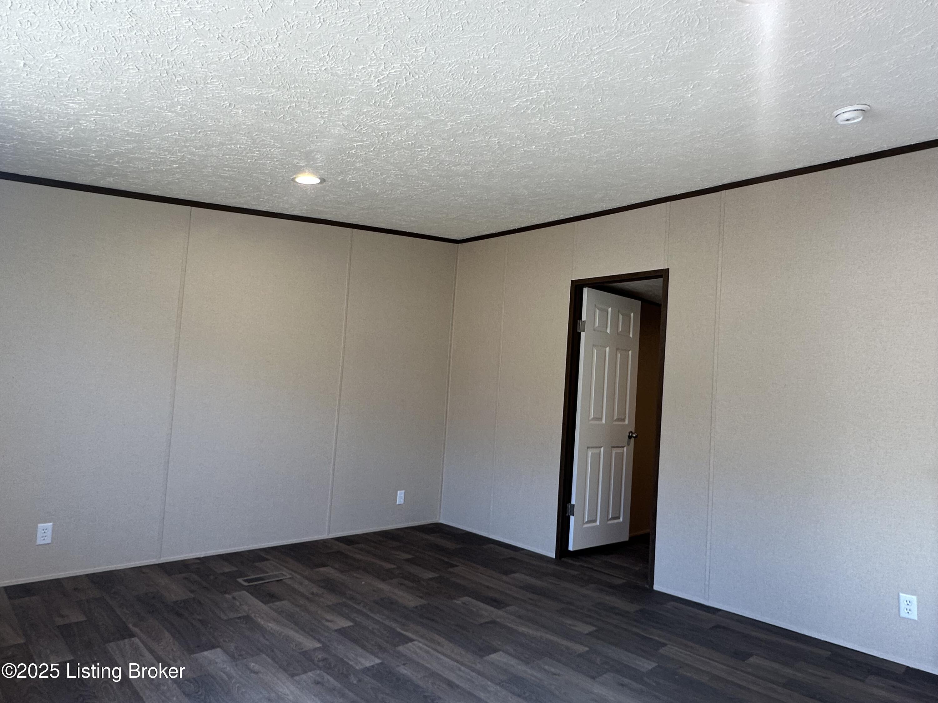 200 Mcdonald Dr, Brandenburg, Kentucky image 18
