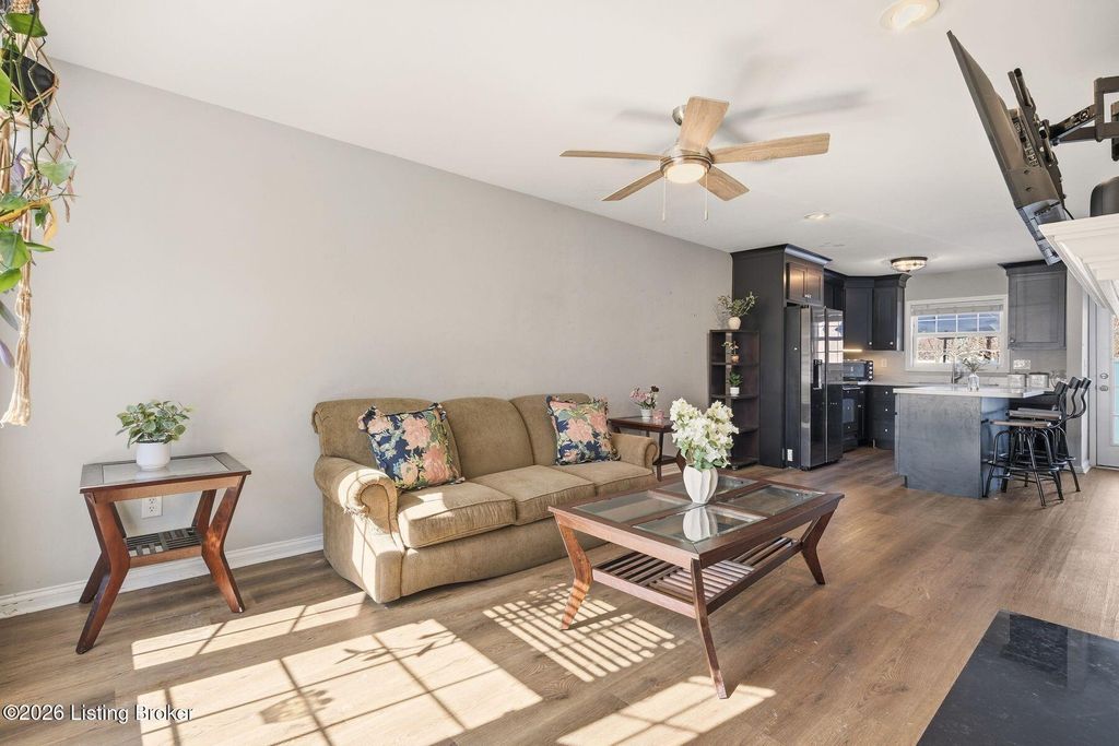 Photo of 496 Jurich Ct, Simpsonville, KY 40067 (MLS # 1708895)