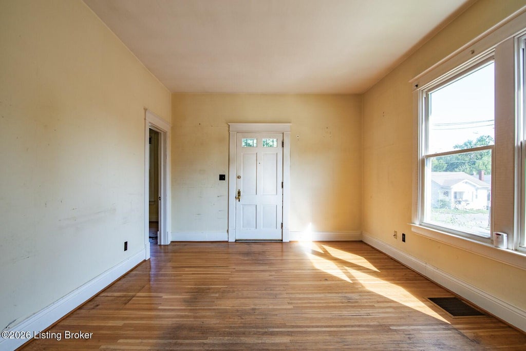 Photo of 1722 Stevens Ave, Louisville, KY 40205 (MLS # 1728374)