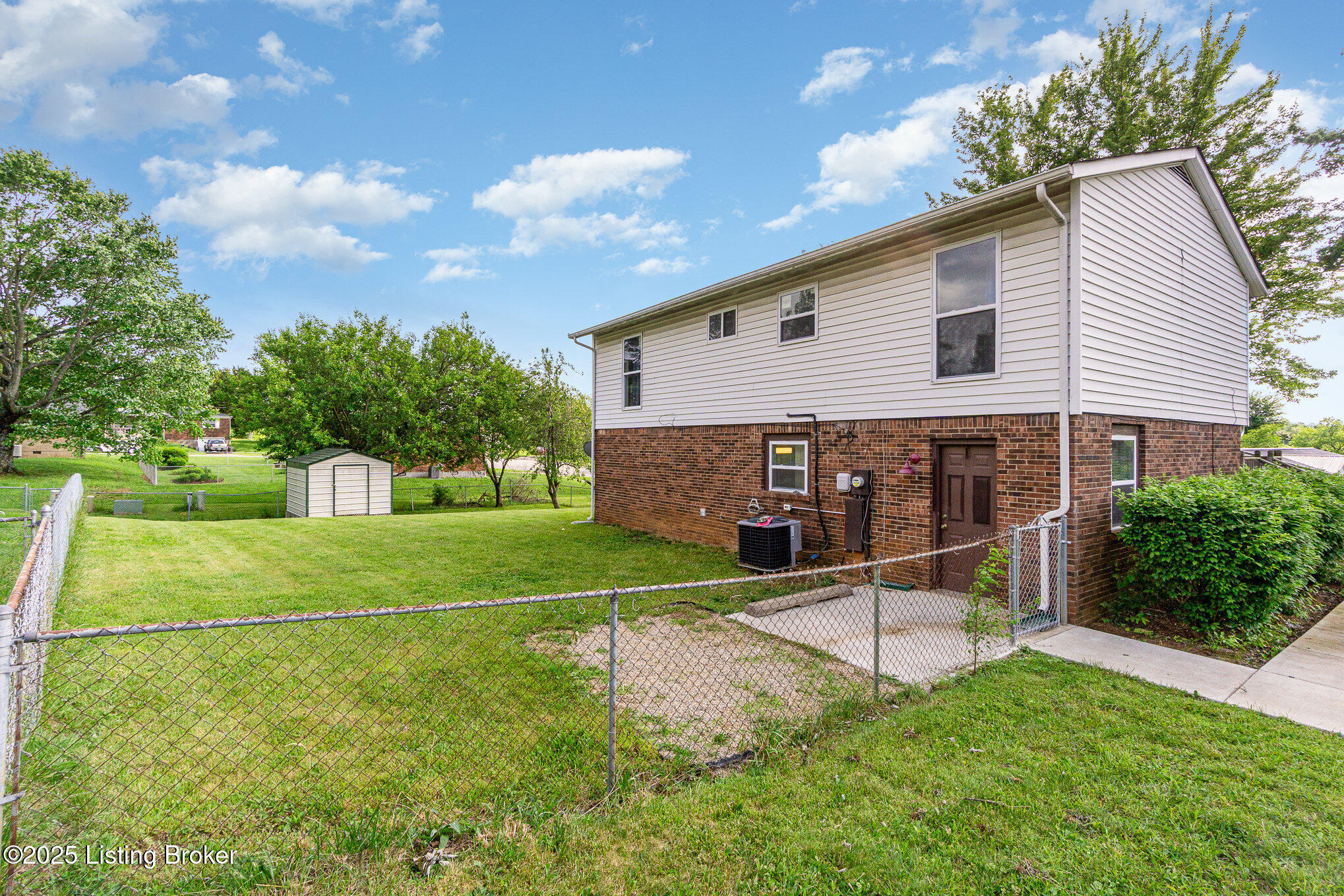 1000 Greenway Dr, Elizabethtown, Pennsylvania image 25