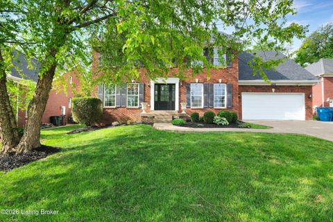 Photo of 9605 Stone Ledge Ct, Louisville, KY 40291 (MLS # 1716386)