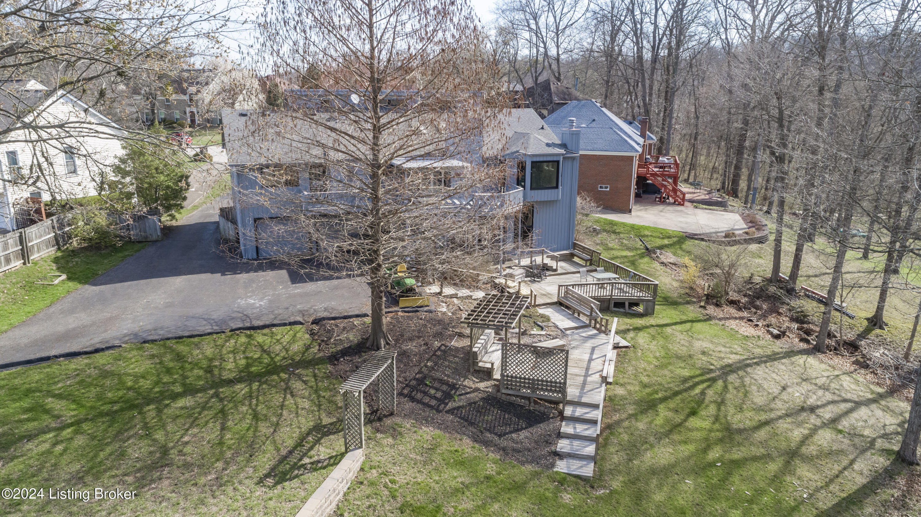 6901 Timber Bluff Ct, Prospect, Kentucky image 32