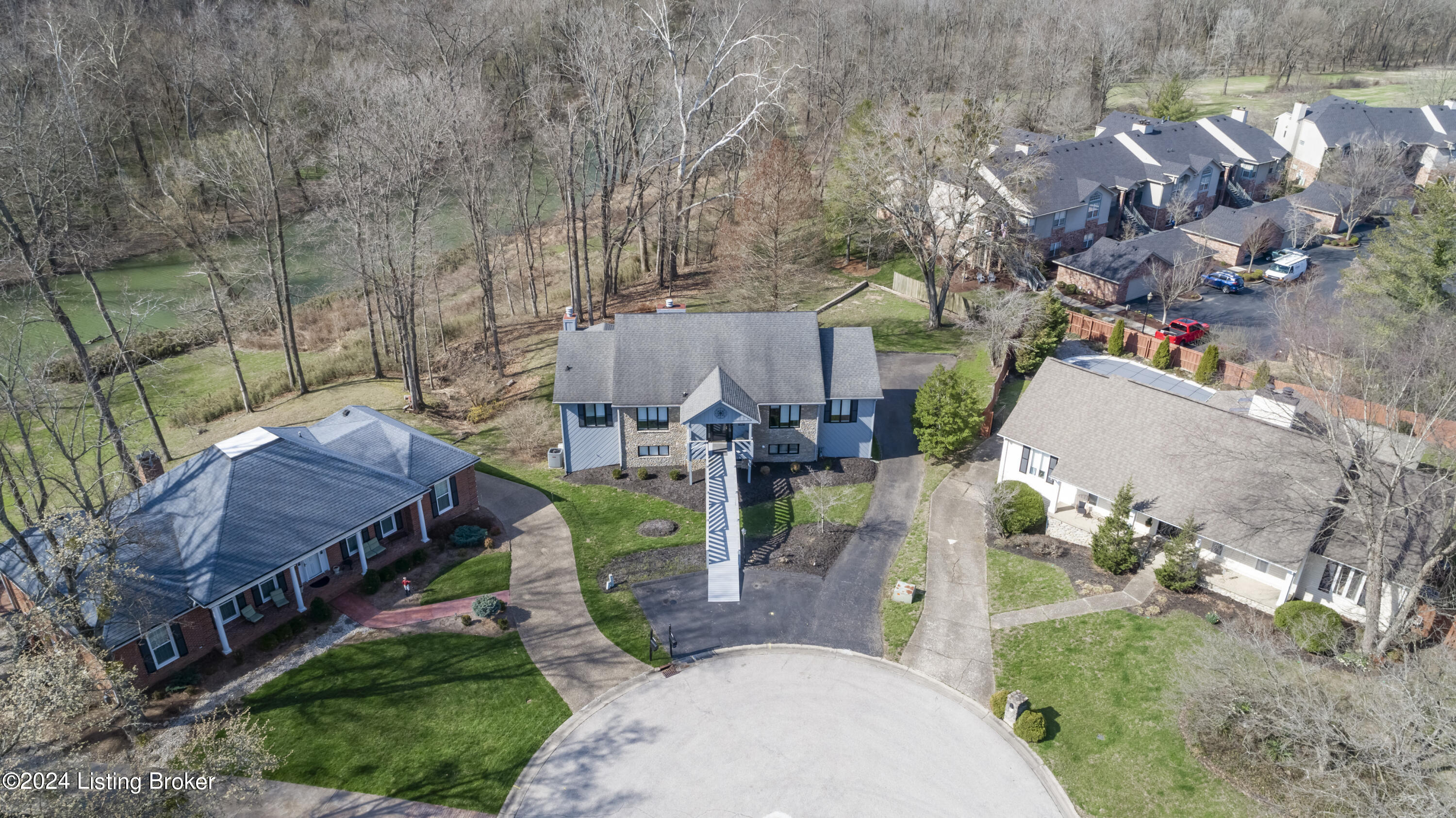 6901 Timber Bluff Ct, Prospect, Kentucky image 33