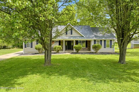 Photo of 1068 Tina Ct, Radcliff, KY 40160 (MLS # 1714761)