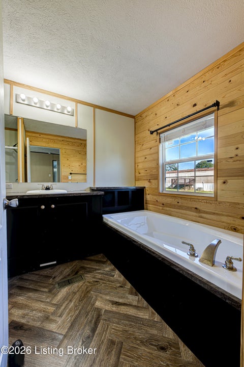 Tiny photo for 519 High Ridge Dr, Bardstown, KY 40004 (MLS # 1730886)