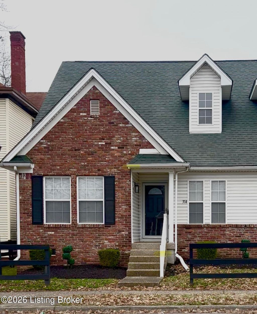 Photo of 314 Louis Coleman Jr Dr, Louisville, KY 40212 (MLS # 1706889)