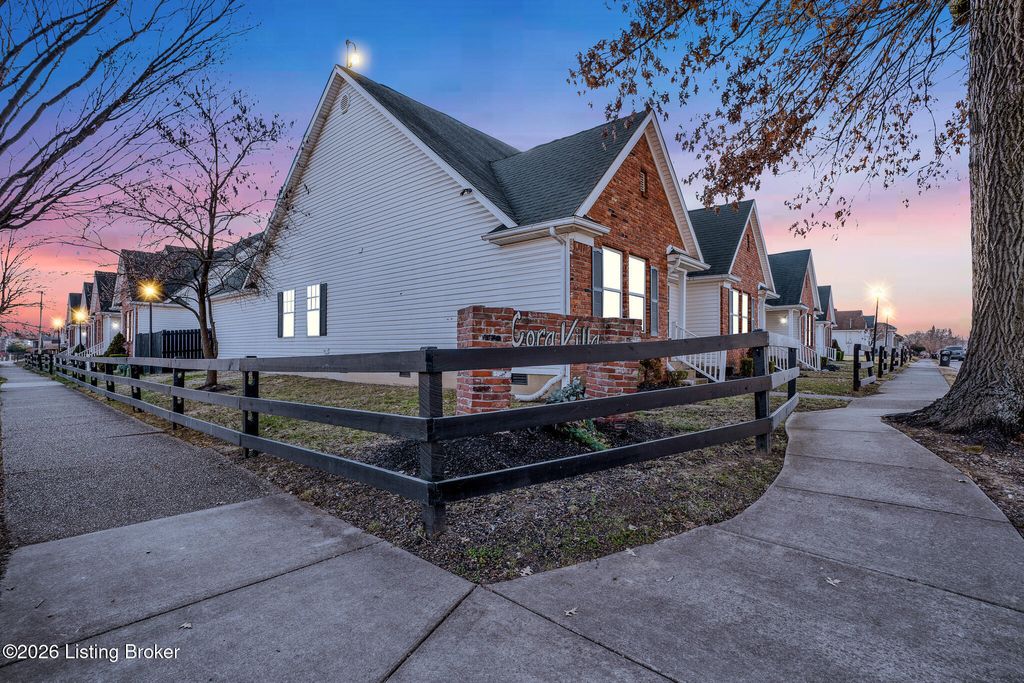 Photo of 314 Louis Coleman Jr Dr, Louisville, KY 40212 (MLS # 1706889)