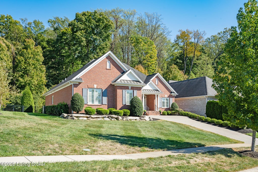 Photo of 4208 Sanctuary Bluff Ln, Louisville, KY 40241 (MLS # 1731815)