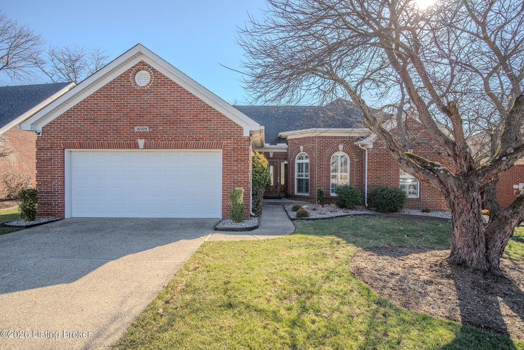 Photo of 16509 Taunton Vale Rd, Louisville, KY 40245 (MLS # 1710557)