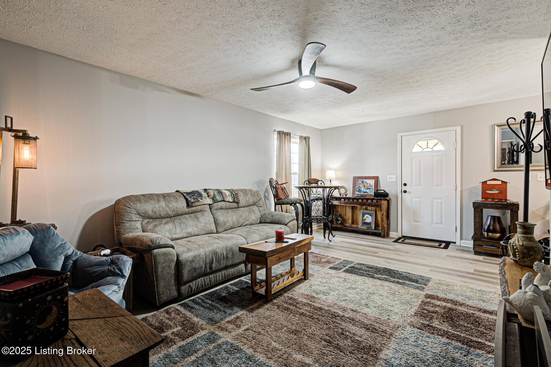 3008 Treeview Ct, Louisville, Kentucky image 11