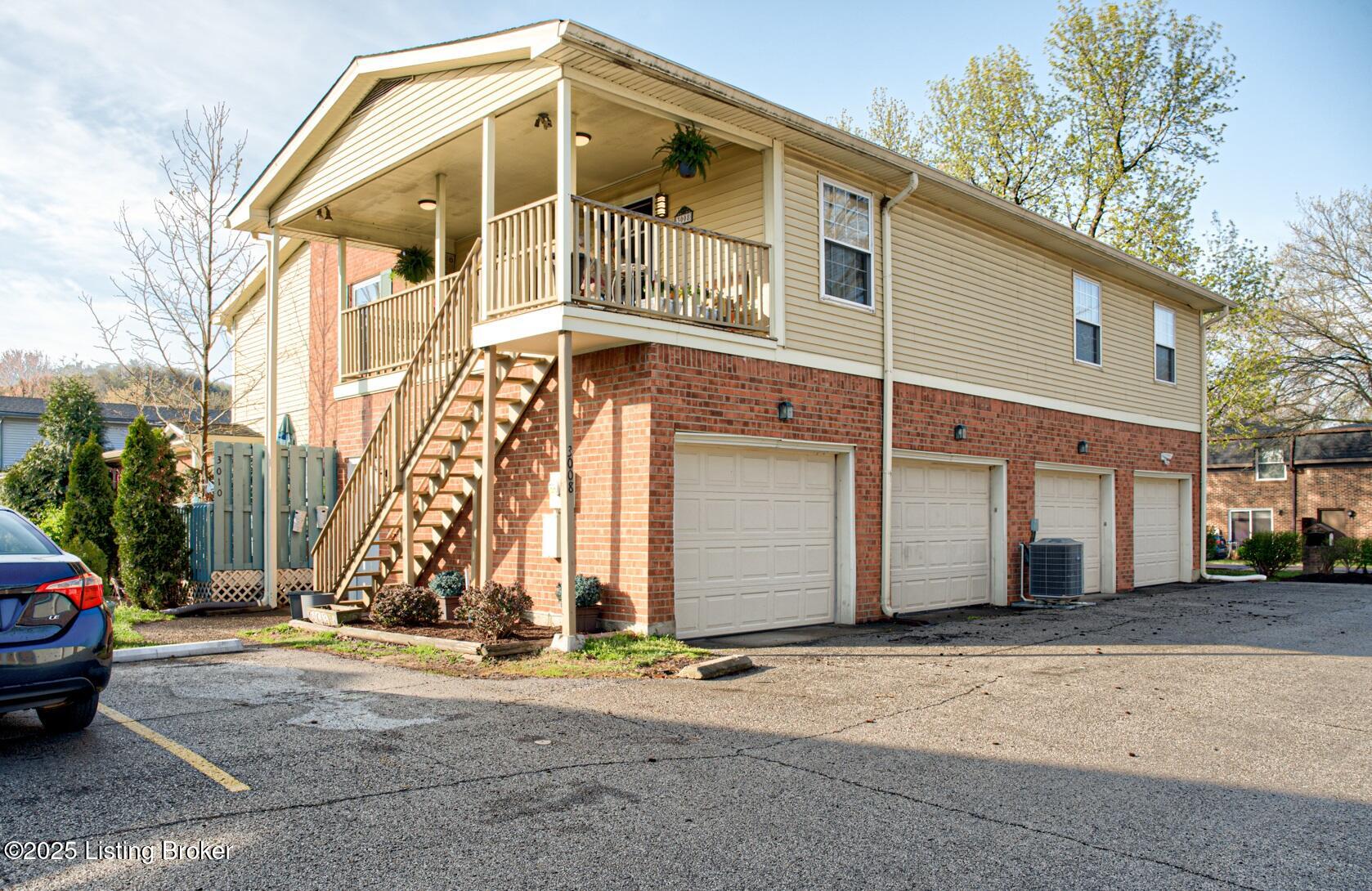 3008 Treeview Ct, Louisville, Kentucky image 1