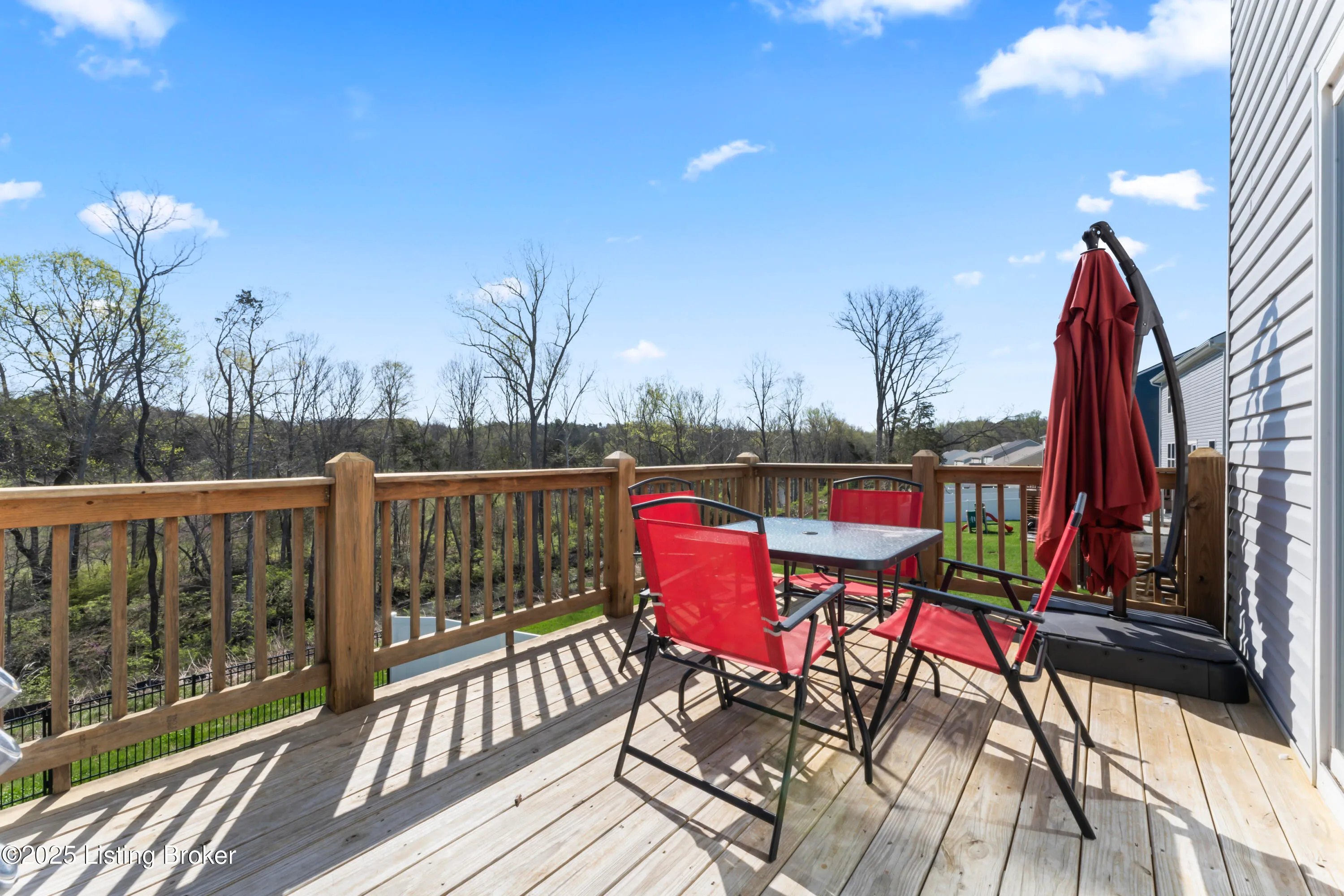 Louisville, Kentucky 40229, United States, 5 Bedrooms Bedrooms, ,4 BathroomsBathrooms,Residential,Active,111788