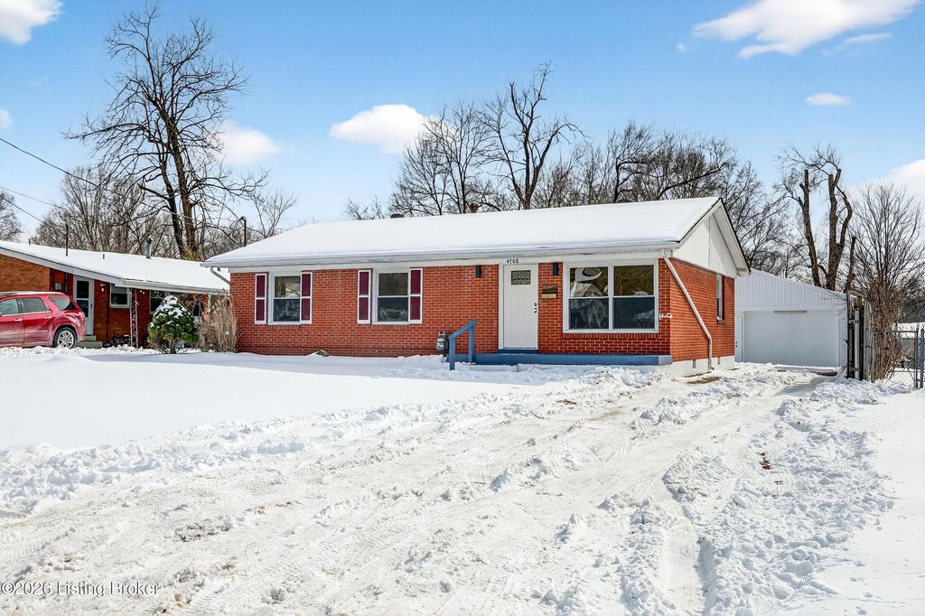 Photo of 4708 Mid Dr, Louisville, KY 40272 (MLS # 1708250)