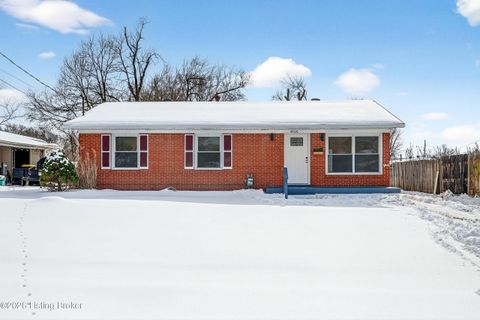 Photo of 4708 Mid Dr, Louisville, KY 40272 (MLS # 1708250)