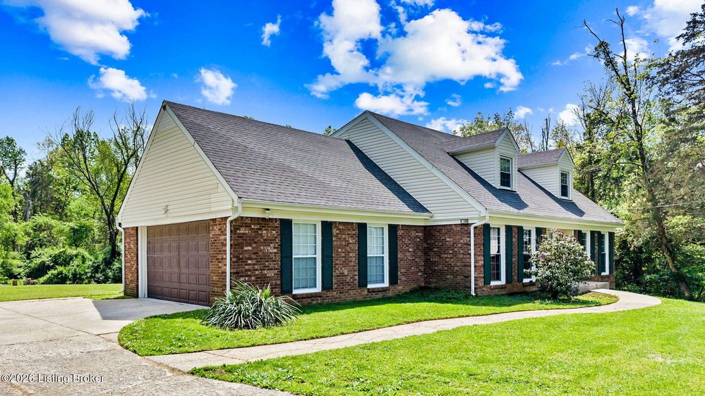 Photo of 1107 Bruce Wood Ct, Louisville, KY 40245 (MLS # 1715515)