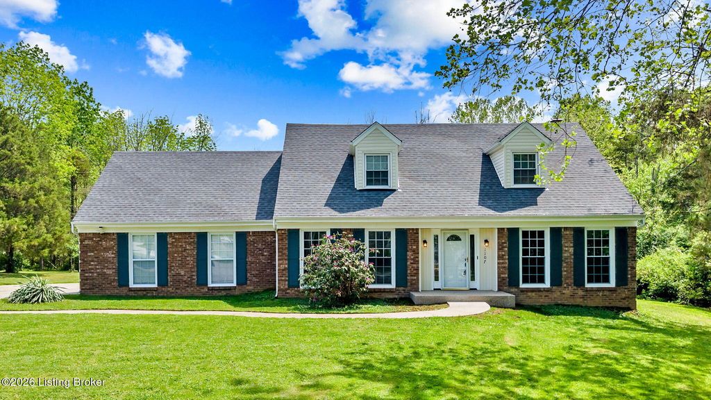 Photo of 1107 Bruce Wood Ct, Louisville, KY 40245 (MLS # 1715515)