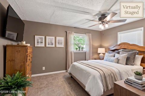 Tiny photo for 5612 Sterling Dr, Louisville, KY 40216 (MLS # 1729619)