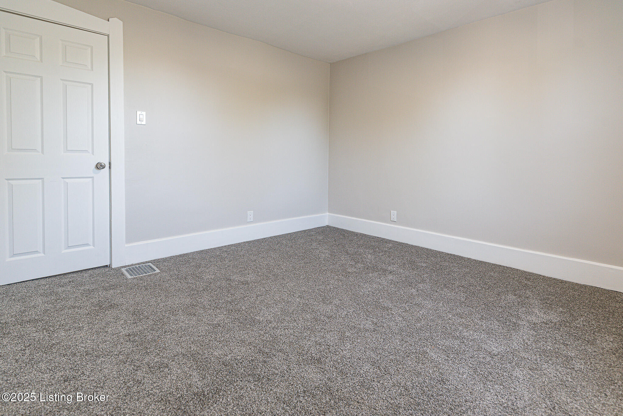 2131 W Lee St, Louisville, Kentucky image 18