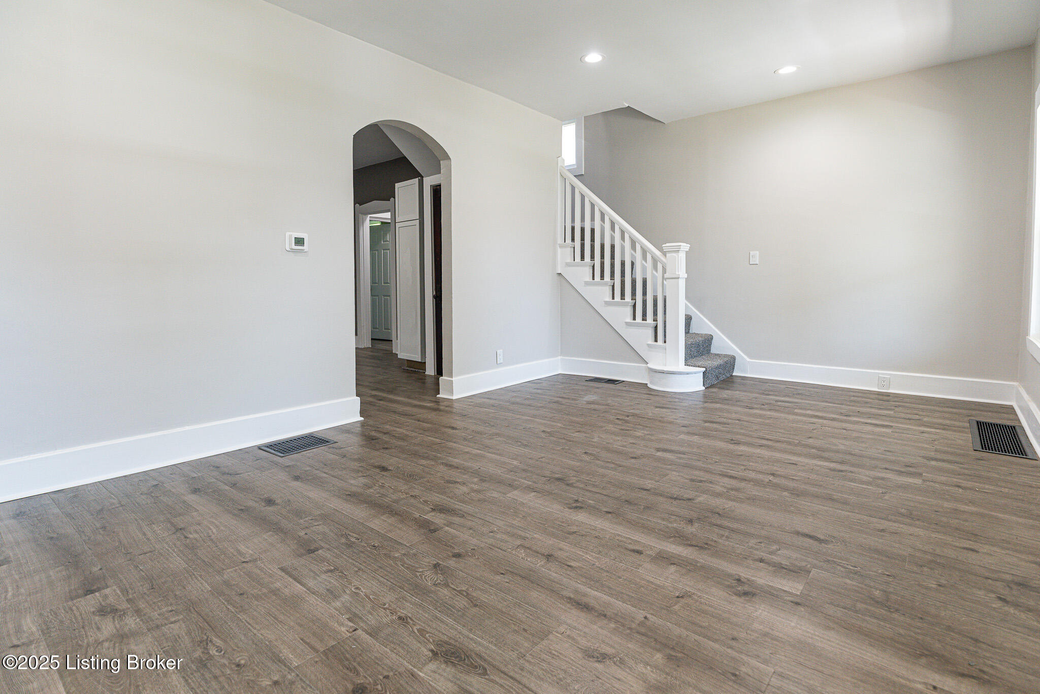 2131 W Lee St, Louisville, Kentucky image 4