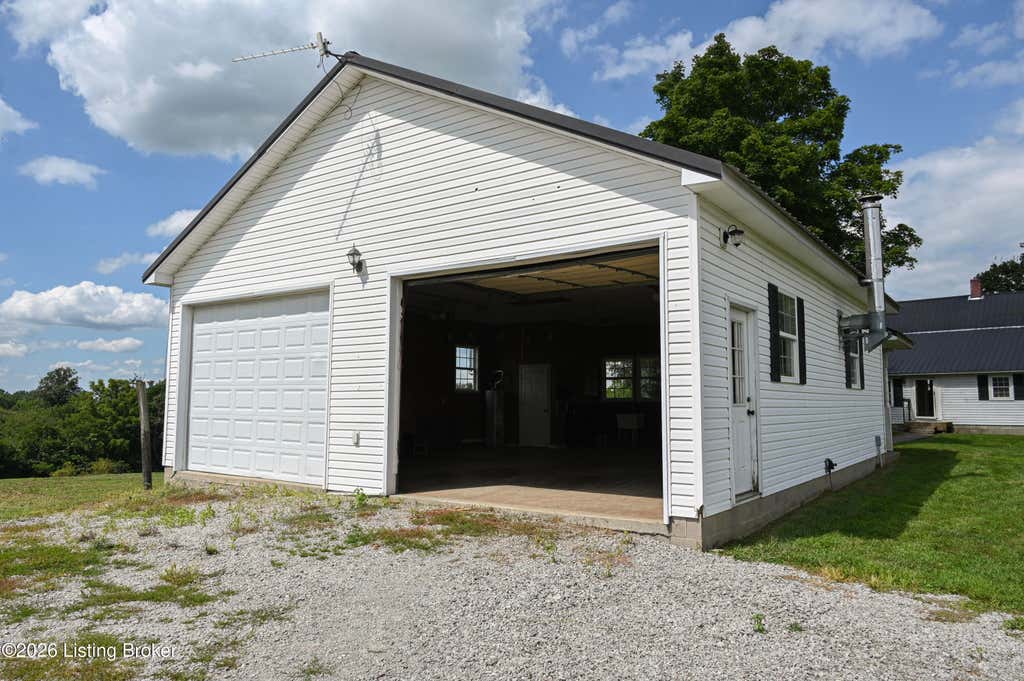 Photo of 3979 Baker Ridge Rd, Willisburg, KY 40078 (MLS # 1726075)