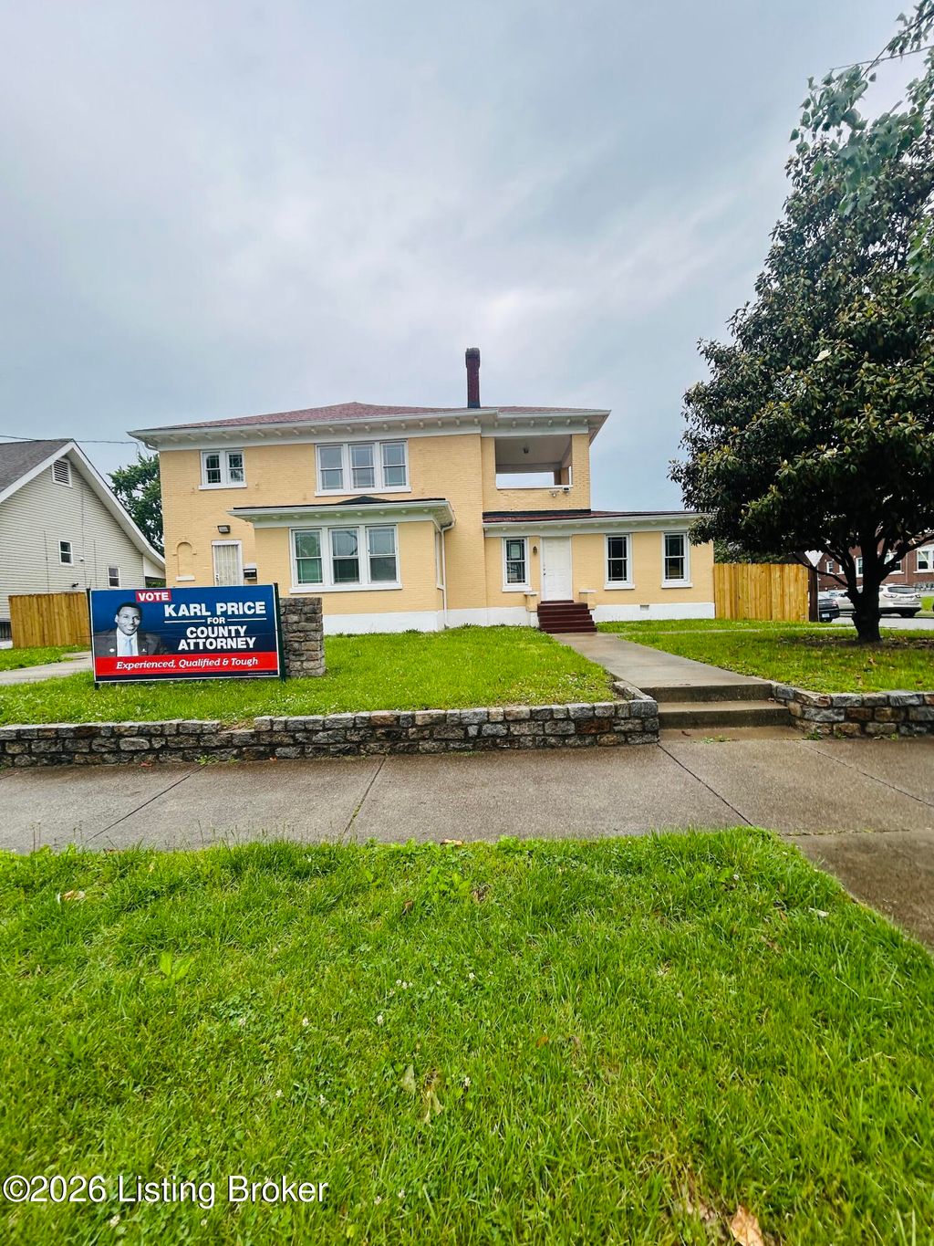 Photo of 3617 W Broadway, Louisville, KY 40211 (MLS # 1717684)