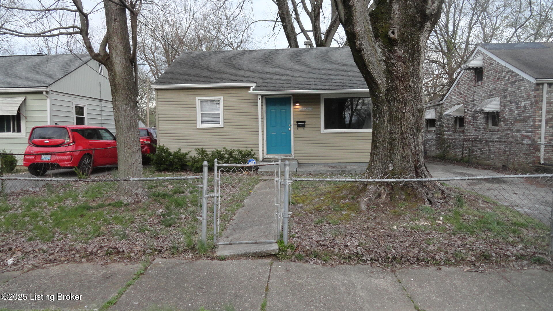 223 N 37th St, Louisville, Kentucky image 3