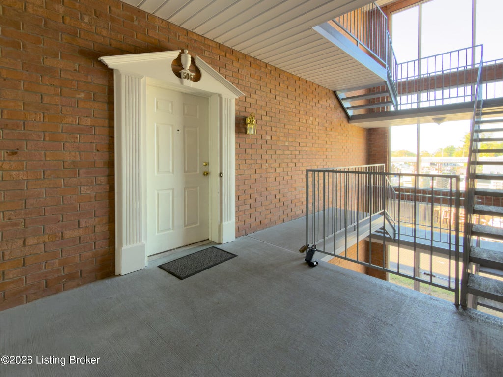 Photo of 3721 Bardstown Rd #506, Louisville, KY 40218 (MLS # 1732427)
