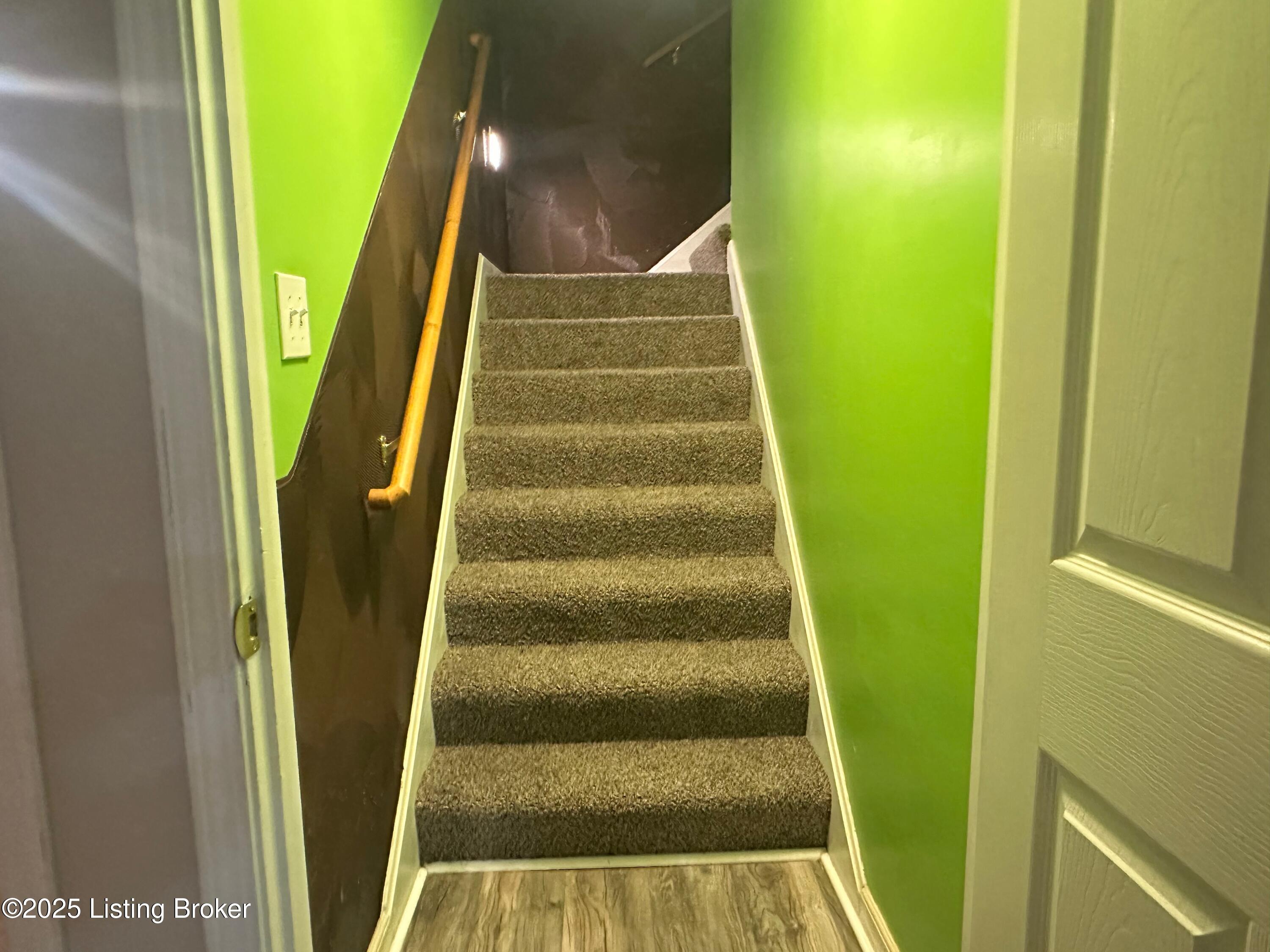 432 Babe Dr, Fairdale, Kentucky image 13