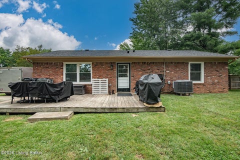 Tiny photo for 225 Beechwood Ln, Mt Washington, KY 40047 (MLS # 1730973)