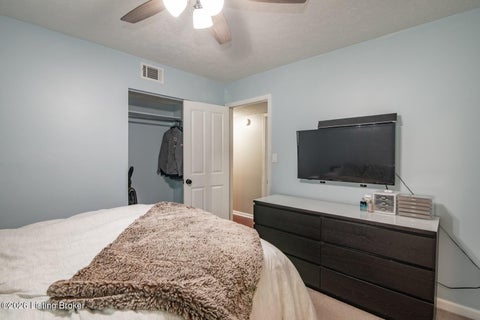 Tiny photo for 225 Beechwood Ln, Mt Washington, KY 40047 (MLS # 1730973)