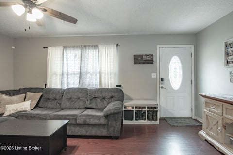 Tiny photo for 225 Beechwood Ln, Mt Washington, KY 40047 (MLS # 1730973)