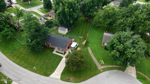 Tiny photo for 225 Beechwood Ln, Mt Washington, KY 40047 (MLS # 1730973)