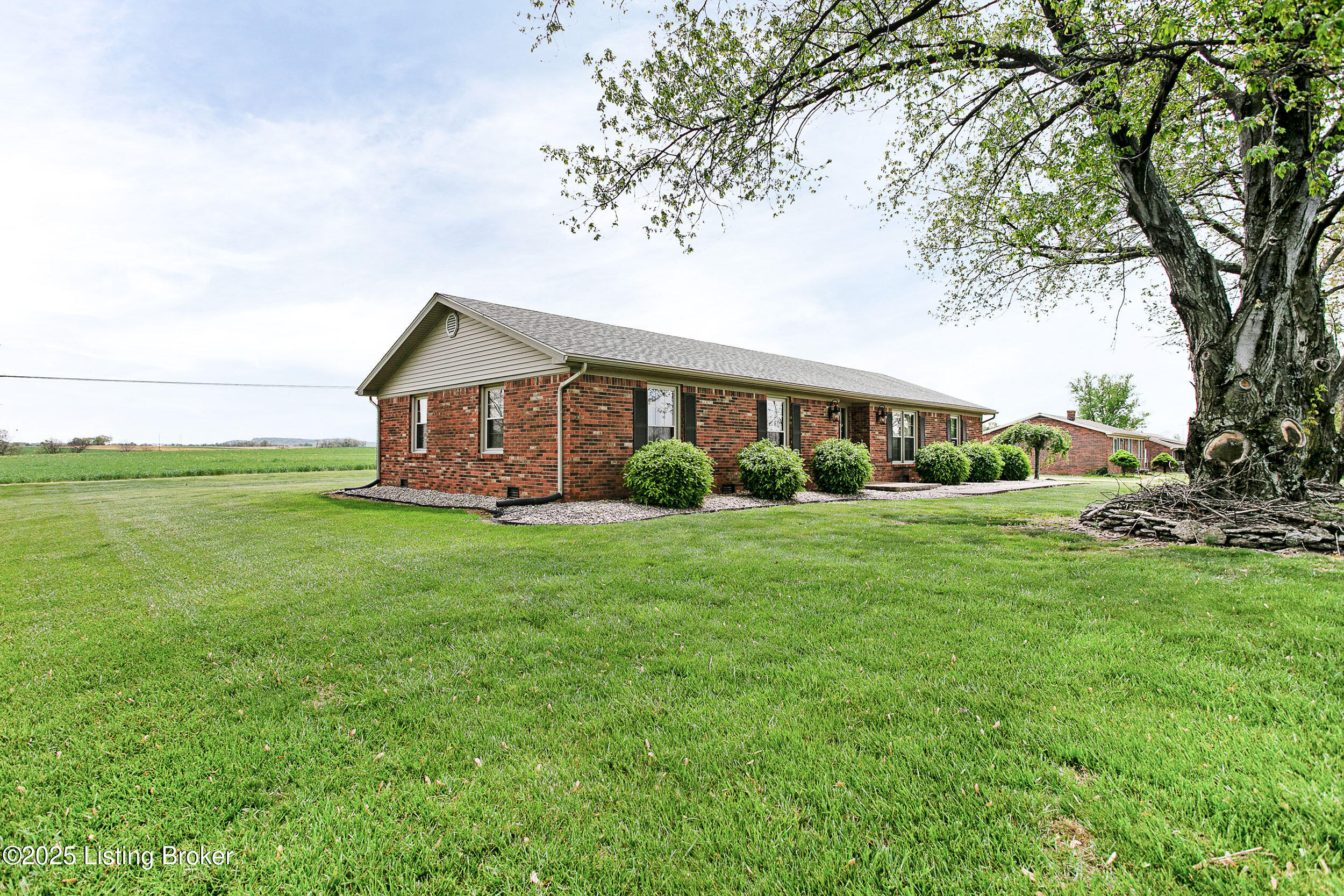 260 Odaniel Ln, Lebanon, Pennsylvania image 3
