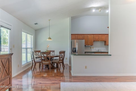 Tiny photo for 10815 Silvermoon Ct, Louisville, KY 40241 (MLS # 1729605)