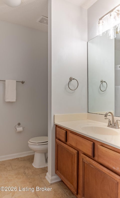 Tiny photo for 10815 Silvermoon Ct, Louisville, KY 40241 (MLS # 1729605)