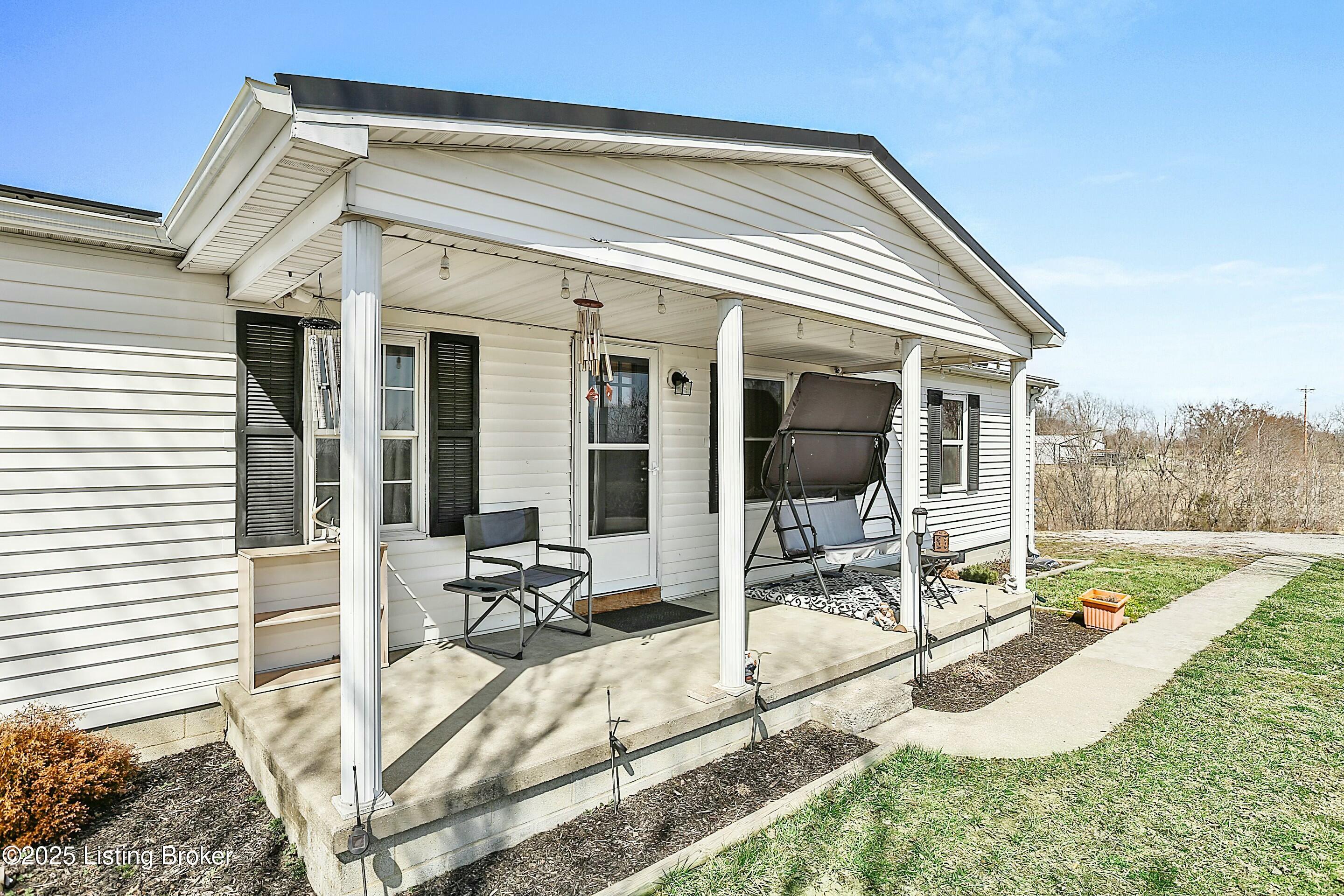 4112 Bardstown Rd, Lawrenceburg, Kentucky image 3