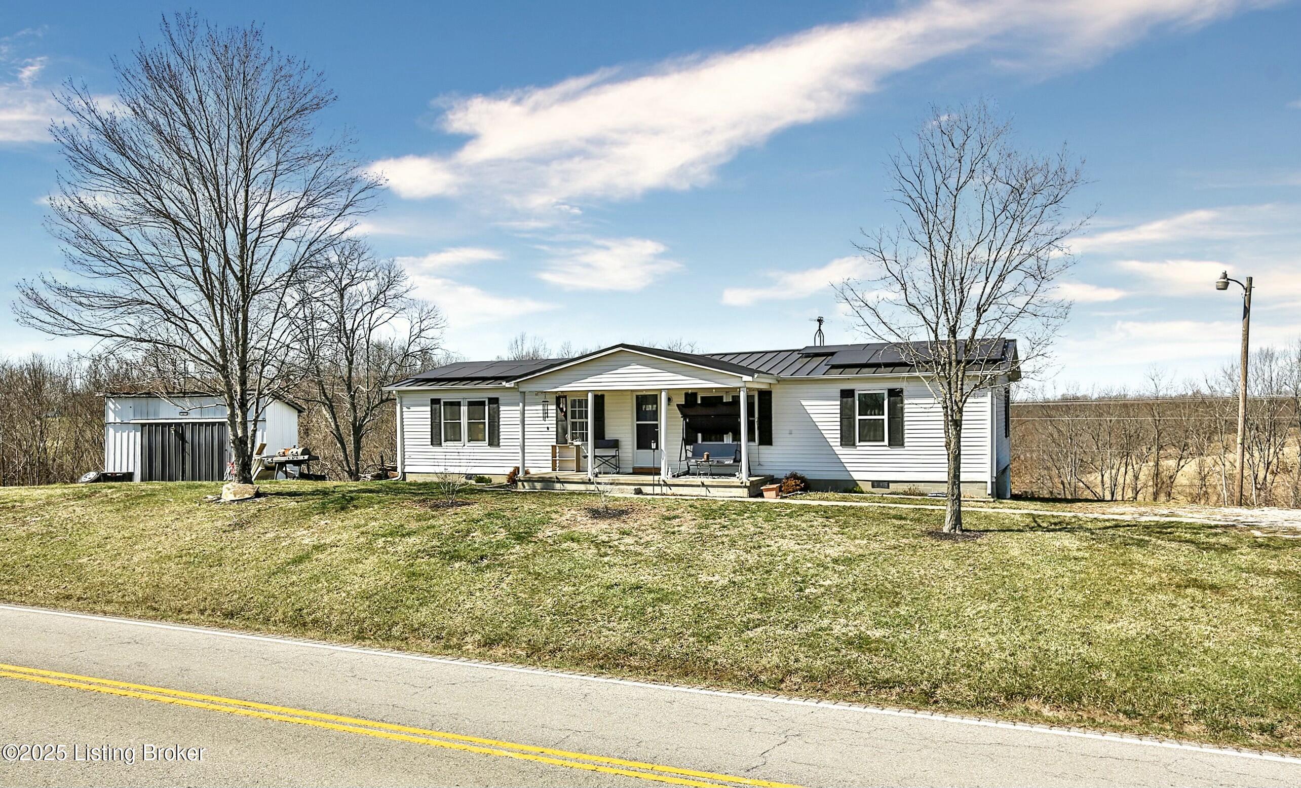 4112 Bardstown Rd, Lawrenceburg, Kentucky image 2