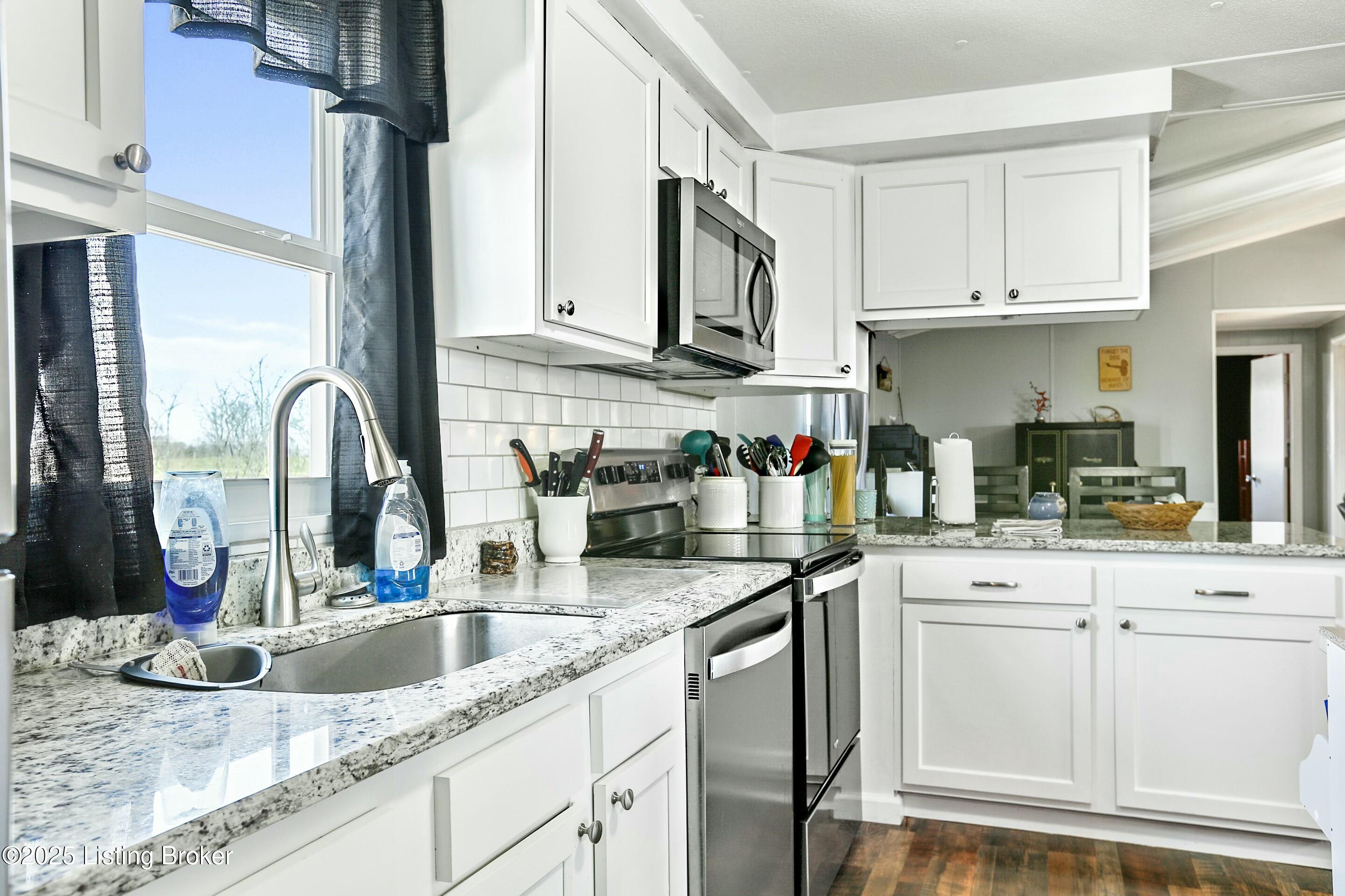 4112 Bardstown Rd, Lawrenceburg, Kentucky image 12
