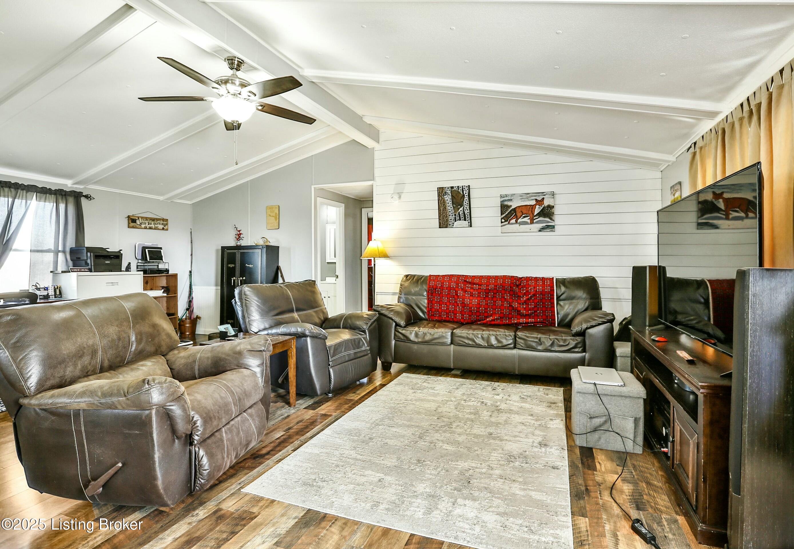 4112 Bardstown Rd, Lawrenceburg, Kentucky image 4