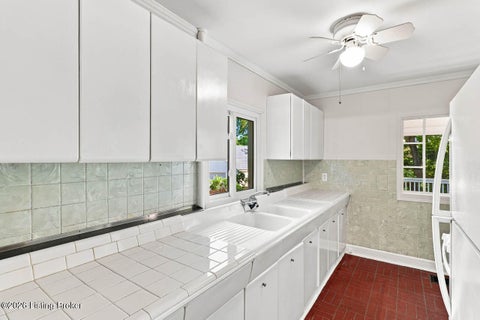 Tiny photo for 2232 Hawthorne Ave, Louisville, KY 40205 (MLS # 1730979)