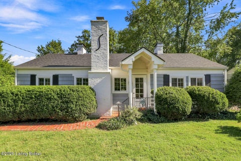Photo of 2232 Hawthorne Ave, Louisville, KY 40205 (MLS # 1730979)