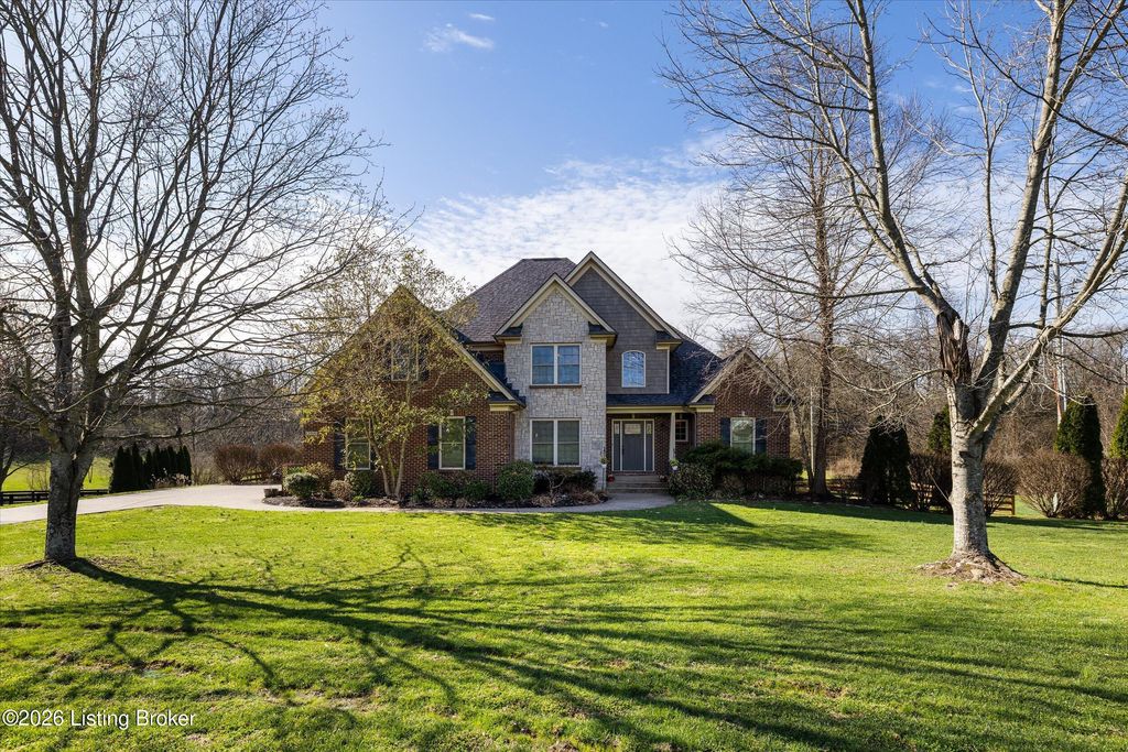 Photo of 3904 Ballard Woods Dr, Smithfield, KY 40068 (MLS # 1712121)