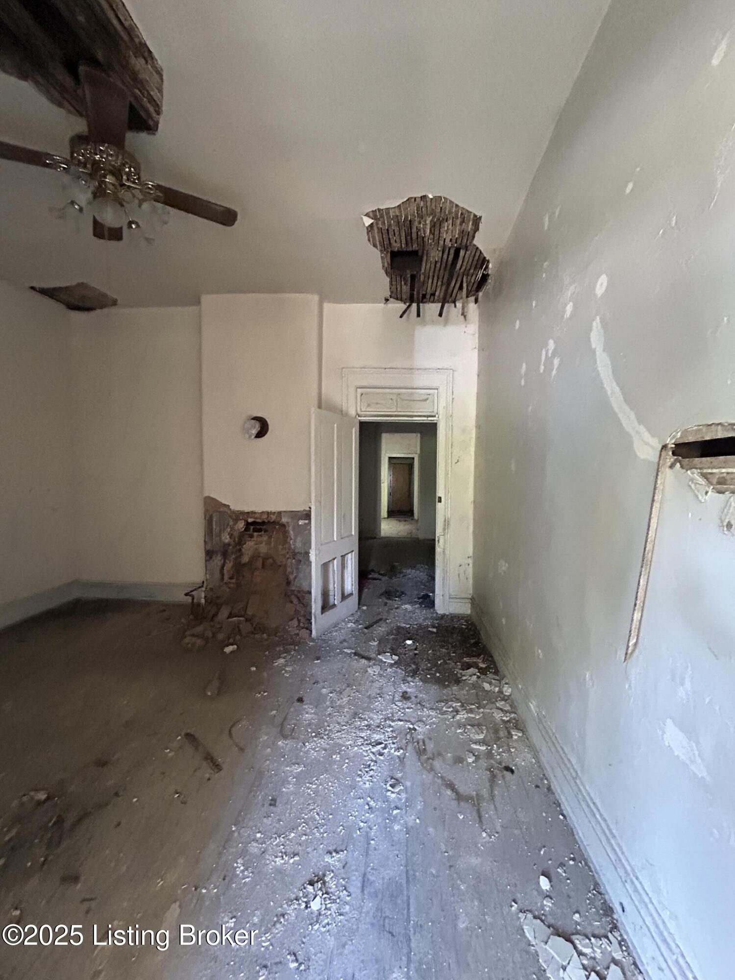 2423 Cedar St, Louisville, Pennsylvania image 6
